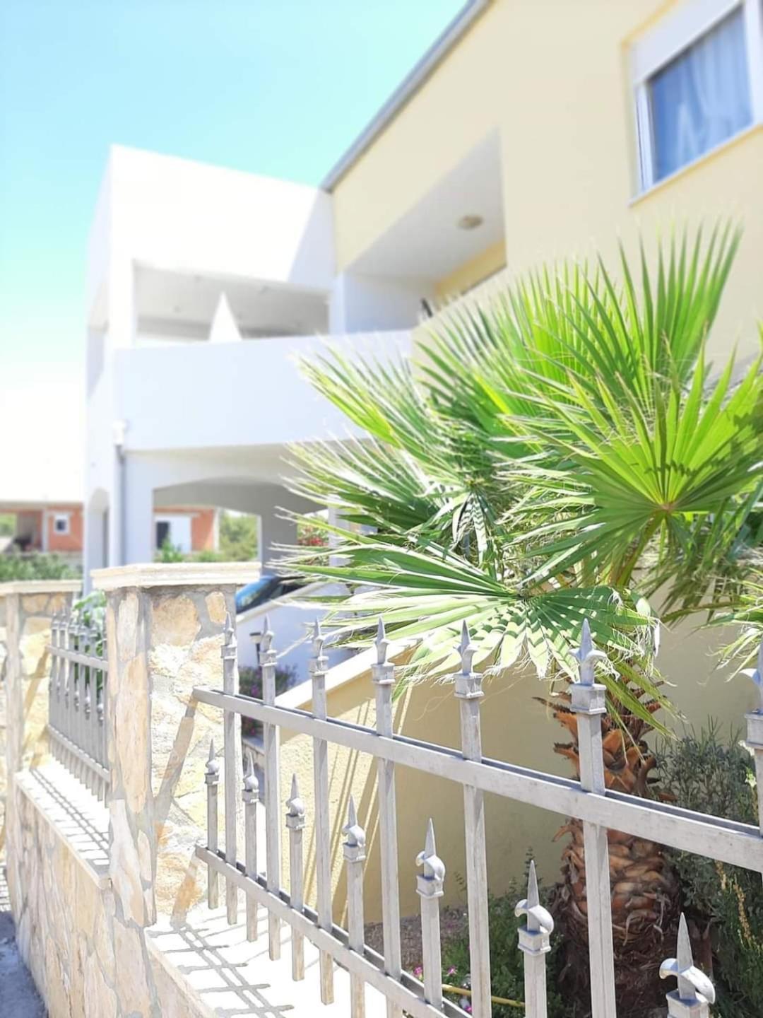 Apartman Dawidh Sibenik Luaran gambar